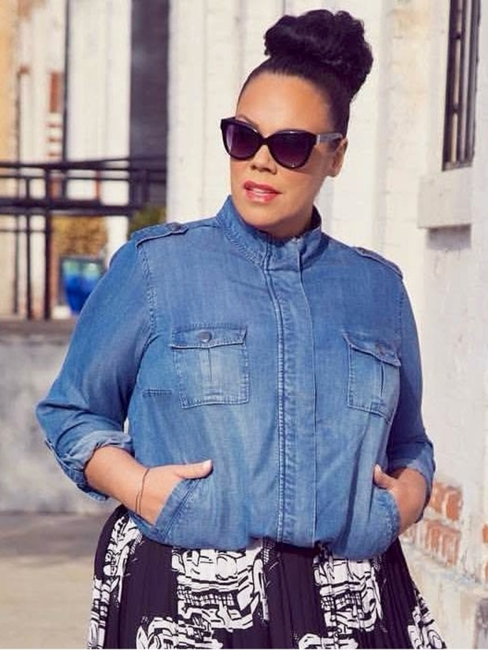 PLUS SIZE TENCEL UTILITY JACKET